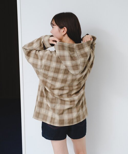 Kastane(カスタネ)の「【一部店舗限定/ユニセックス】BM チェックフードシャツ(シャツ/ブラウス・レディース・グリーン/ブラウン・FREE)」の15枚目の写真