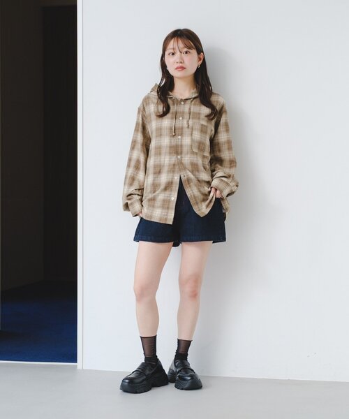 Kastane(カスタネ)の「【一部店舗限定/ユニセックス】BM チェックフードシャツ(シャツ/ブラウス・レディース・グリーン/ブラウン・FREE)」の16枚目の写真