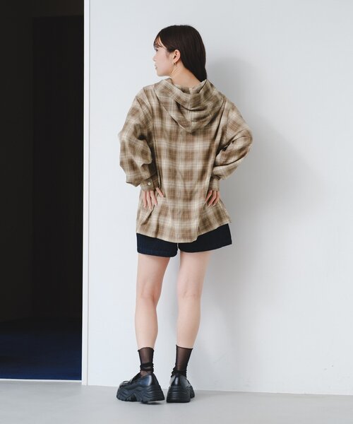 Kastane(カスタネ)の「【一部店舗限定/ユニセックス】BM チェックフードシャツ(シャツ/ブラウス・レディース・グリーン/ブラウン・FREE)」の18枚目の写真