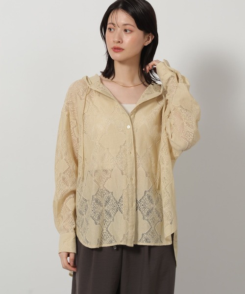 LAKOLE（ラコレ）の「レースフードシャツ / 654300（シャツ/ブラウス・レディース・クリーム/オフホワイト/ブラック・FREE）」の20枚目の写真