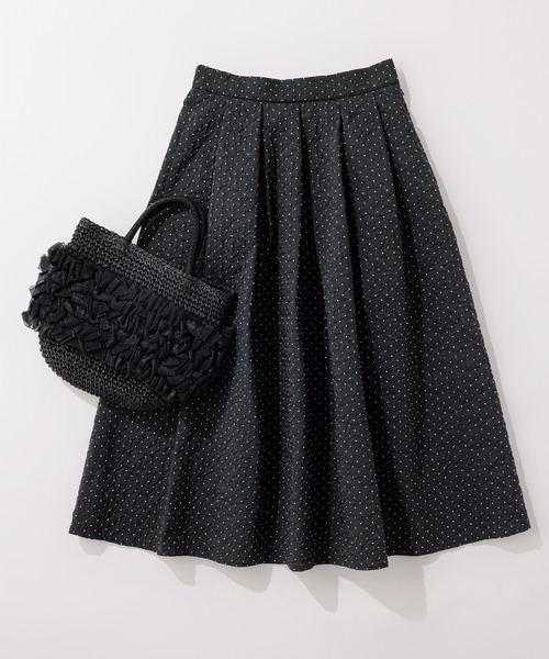 STRAWBERRY-FIELDS(ストロベリーフィールズ)の「リモンタドット_ドットJQタックスカート(スカート・レディース・ネイビー/ブラック・1/2)」の2枚目の写真