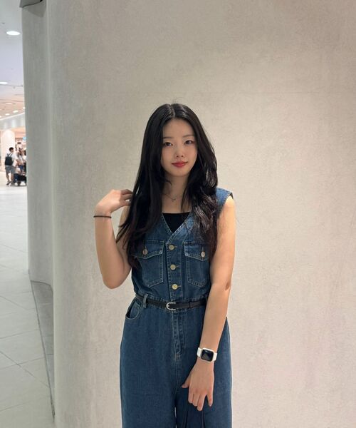 VASCARA(バスカラ)の「V Denim Jumpsuit (2colors)(つなぎ/オールインワン・レディース・スカイブルー/ダークブルー・FREE)」の10枚目の写真