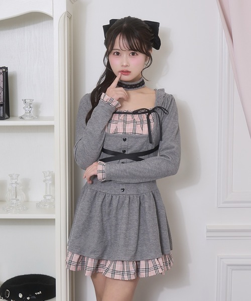 Honey Cinnamon(ハニーシナモン)の「クロスリボンポイントチェックワンピース(ワンピース・レディース・ブラック/グレー・FREE)」の1枚目の写真