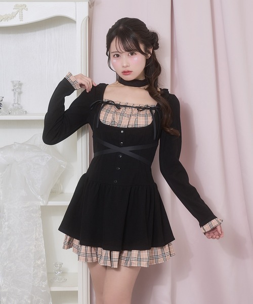 Honey Cinnamon(ハニーシナモン)の「クロスリボンポイントチェックワンピース(ワンピース・レディース・ブラック/グレー・FREE)」の13枚目の写真