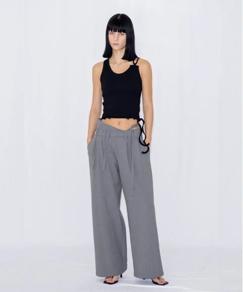 VIAVANDA(ヴィアヴァンダ)の「STRING WIDE TROUSERS(スラックス・レディース・ブラック/グレー・SMALL/MEDIUM)」の5枚目の写真