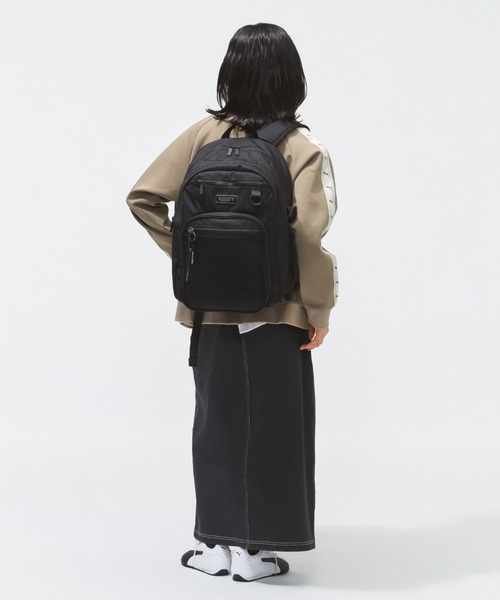 PUMA(プーマ)の「プーマ PUMA ESS ELEVATED テープ トラック JKT(ブルゾン・レディース・ブラウン/ブラック/オフホワイト・S/M/L)」の21枚目の写真