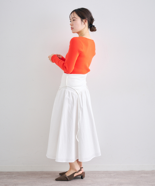 U by SPICK&SPAN（ユーバイスピックアンドスパン）の「ワイドリブロングスリーブニット（ニット/セーター・レディース・オレンジ/ネイビー・FREE）」の11枚目の写真