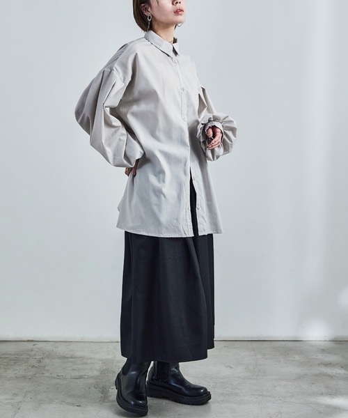 Fashion Letter(ファッションレター)の「バルーンスリーブ ロングシャツ(シャツ/ブラウス・レディース・ブラック/ライトグレー/オフホワイト・M)」の5枚目の写真