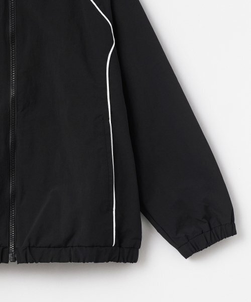 MUSINSA STANDARD KIDS（ムシンサスタンダードキッズ）の「パイピングラインオーバーサイズトラックジャケット[ブラック]（ブルゾン・レディース・その他・110/120/130/140/150/160）」の6枚目の写真
