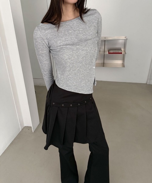 4INT.（フォイント）の「【一体型デザイン】アイレット バックバンディング レイヤード スカート パンツ（スカート・レディース・ブラック/チャコール・FREE）」の9枚目の写真
