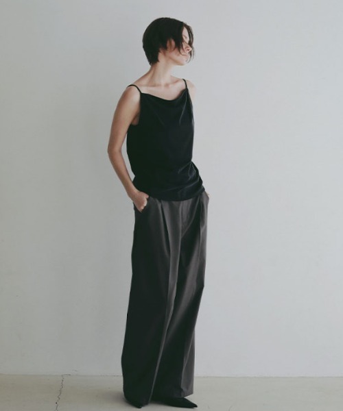 ETRE TOKYO（エトレトウキョウ）の「【先行予約限定 10%OFF】キュプラジャージキャミソール（キャミソール・レディース・ブラック/ホワイト/ブラウン・FREE）」の15枚目の写真