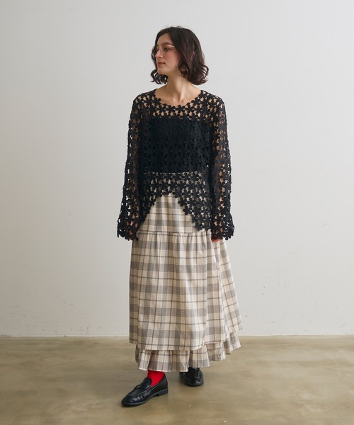 Crisp（クリスプ）の「フラワーレーストップス（Tシャツ/カットソー・レディース・アイボリー/ブラック・FREE）」の3枚目の写真