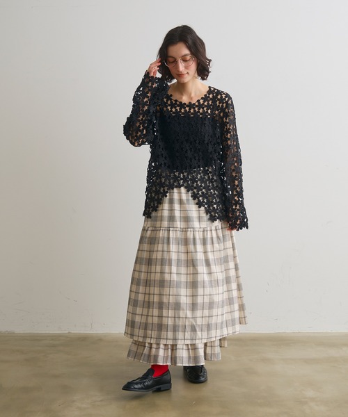 Crisp（クリスプ）の「フラワーレーストップス（Tシャツ/カットソー・レディース・アイボリー/ブラック・FREE）」の4枚目の写真