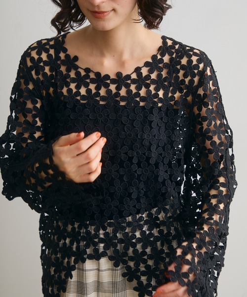 Crisp（クリスプ）の「フラワーレーストップス（Tシャツ/カットソー・レディース・アイボリー/ブラック・FREE）」の12枚目の写真