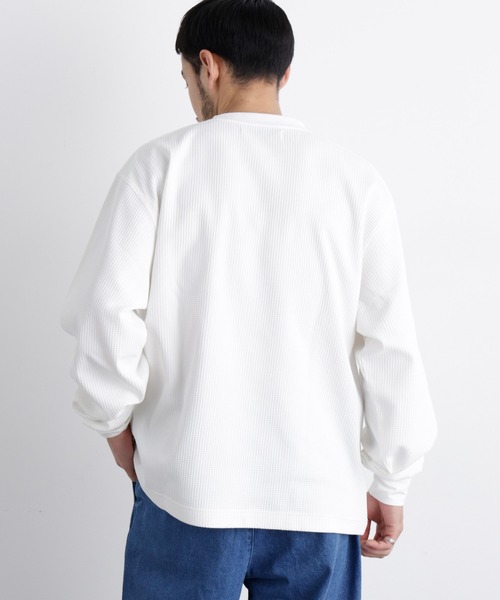 NANO universe(ナノユニバース)の「ワッフルプルオーバーTシャツ 長袖(Tシャツ/カットソー・メンズ・ホワイト/グレー/ブラック・L/M)」の6枚目の写真