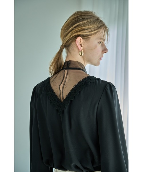 ERADIE（エラディエ）の「Sheer Tucked Blouse  シアー＆タックブラウス（シャツ/ブラウス・レディース・オフホワイト/ブラック/ベージュ・FREE）」の22枚目の写真