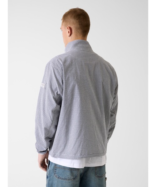 GUESS JEANS（ゲスジーンズ）の「GUESS JEANS Packable Jacket ジャケット ブルゾン（ブルゾン・メンズ・ホワイト×ブラック・SMALL/MEDIUM/LARGE/X-LARGE/XX-LARGE）」の2枚目の写真