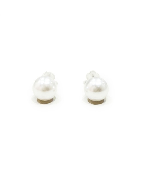 CARROLL(キャロル)の「CARROLL キャロル パールキャッチピアス "8mm"(ピアス(両耳用)・レディース・ホワイト・FREE)」の1枚目の写真