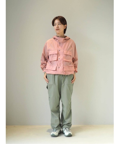 Snow Peak(スノーピーク)の「Snow Peak / U.L. Double Weave Mountain Parka ダブルウィーブマウンテンパーカー(マウンテンパーカー・メンズ・ブラック/ピンク/ブラウン・L/M)」の6枚目の写真