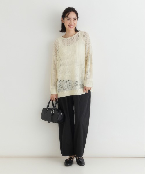 Right-on（ライトオン）の「【HONEYSUCKLE ROSE】透かし編みニットプルオーバー (シアーニット / ドロップショルダー / レイヤード)（ニット/セーター・レディース・ブラック/ライトイエロー/キナリ・L/M）」の14枚目の写真