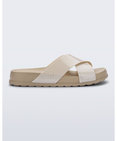 melissa(メリッサ)の「MELISSA COZY SLIDE II AD(サンダル・レディース・ブラウン/ベージュ/ブラック・35-36/37/39/38)」の8枚目の写真