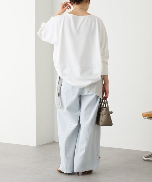 RIVE DROITE（リヴドロワ）の「【万能ブラウス】カットジョーゼットドルマンプルオーバー（Tシャツ/カットソー・レディース・チャコールグレー/オフホワイト/ベージュ・FREE）」の6枚目の写真