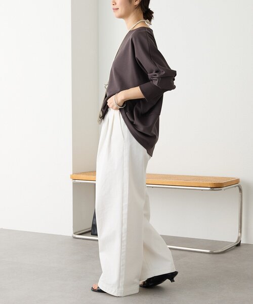 RIVE DROITE（リヴドロワ）の「【万能ブラウス】カットジョーゼットドルマンプルオーバー（Tシャツ/カットソー・レディース・チャコールグレー/オフホワイト/ベージュ・FREE）」の20枚目の写真