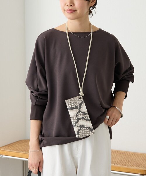 RIVE DROITE（リヴドロワ）の「【万能ブラウス】カットジョーゼットドルマンプルオーバー（Tシャツ/カットソー・レディース・チャコールグレー/オフホワイト/ベージュ・FREE）」の22枚目の写真