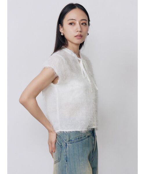 MURUA（ムルーア）の「フレンチスリーブフリンジブラウス（シャツ/ブラウス・レディース・ホワイト/ブラック・FREE）」の15枚目の写真