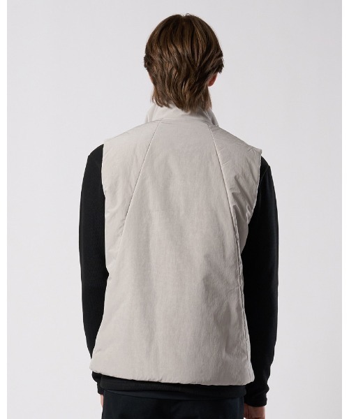 wjk（ダヴルジェイケイ）の「solid zip vest（ベスト・メンズ・グレー系その他/スミクロ・SMALL/MEDIUM/LARGE/X-LARGE）」の7枚目の写真