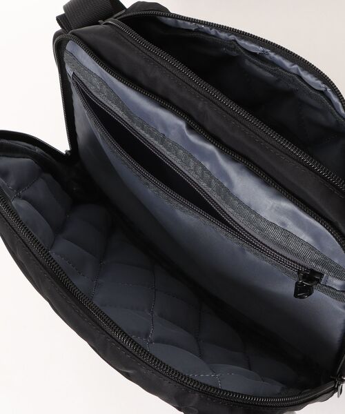 KANGOL（カンゴール）の「【KANGOL/カンゴール】 6ポケット ショルダーバッグ（ショルダーバッグ・メンズ・ブラック/カーキ・FREE）」の5枚目の写真