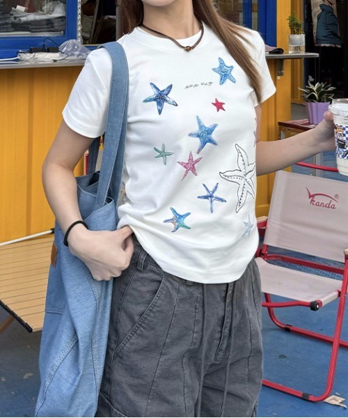 gossip！ロサンゼルス（ゴシップロサンゼルス）の「Y2K スタープリント 半袖 Tシャツ（Tシャツ/カットソー・レディース・ホワイト・M）」の6枚目の写真