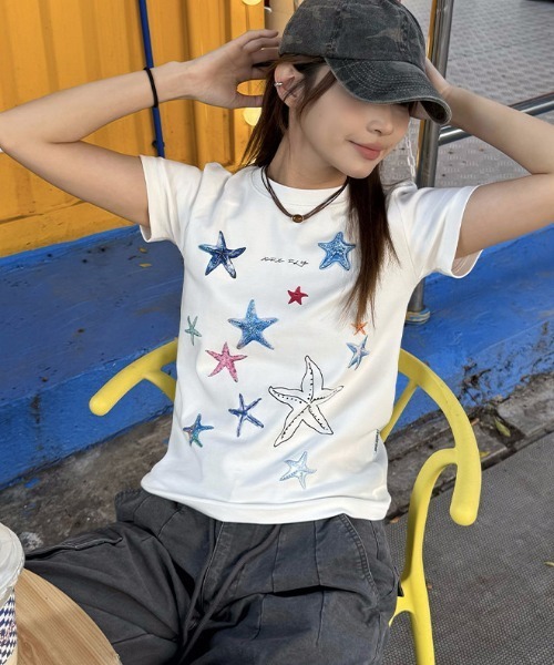 gossip！ロサンゼルス（ゴシップロサンゼルス）の「Y2K スタープリント 半袖 Tシャツ（Tシャツ/カットソー・レディース・ホワイト・M）」の5枚目の写真