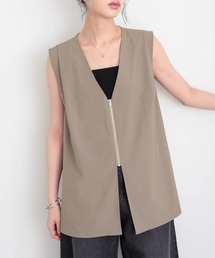 for c（フォーシー）の「軽量ドライストレッチファスナージレ【サスティナブル】（ベスト）」