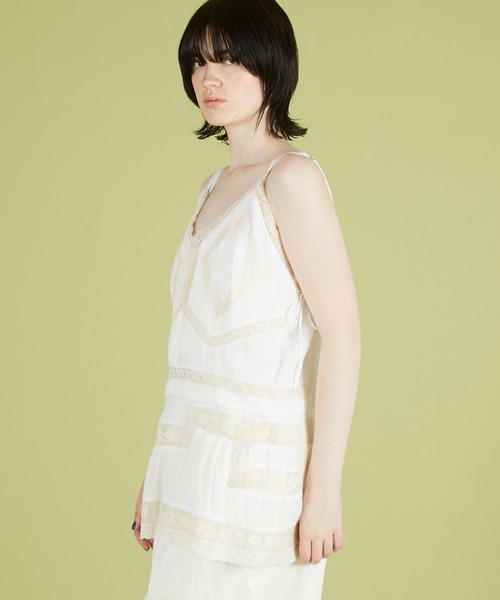 crinkle crinkle crinkle(クリンクルクリンクルクリンクル)の「【crinkle crinkle crinkle】hand tuck lace camisole/ハンドタックレースキャミソール(キャミソール・レディース・ブルー/ホワイト・FREE)」の4枚目の写真