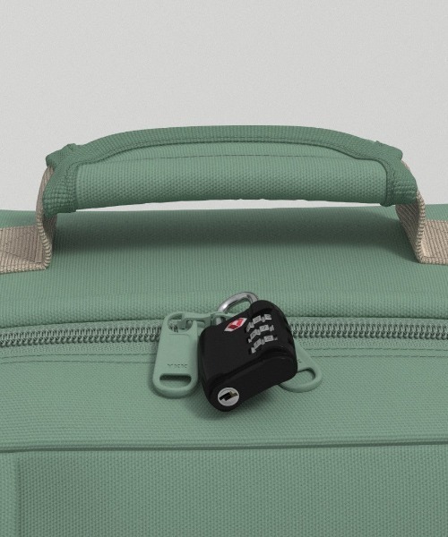 CABINZERO(キャビンゼロ)の「【CABINZERO/キャビンゼロ】 CLASSIC 36L / バックパック リュック(バックパック/リュック・メンズ・イエロー系/ラベンダー/パープル/グリーン系その他/ピンク/レッド系2/ライトピンク/レッド系1・FREE)」の16枚目の写真