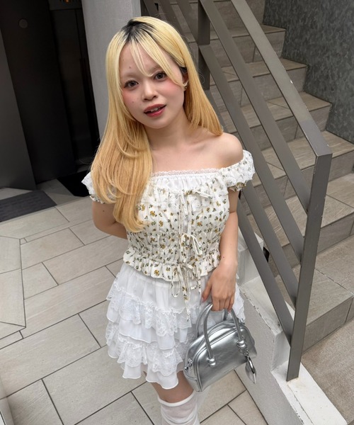 continuer de NICE CLAUP(コンティニューデナイスクラップ)の「ギャザードッキングBL(シャツ/ブラウス・レディース・ブラック/その他11/ドット・FREE)」の5枚目の写真