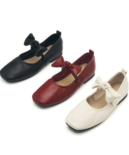 SPUR(シュプール)の「オッドソフトボウリボンフラットシューズ 1.5cm -VA9018 (3カラー)(バレエシューズ・レディース・アイボリー/ブラック/レッド・22.5cm/23cm/23.5cm/24cm/25cm/24.5cm)」の4枚目の写真
