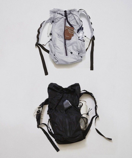TODAYFUL（トゥデイフル）の「【WEB限定】[TODAYFUL/トゥデイフル] ユースフル シアーバックパック（バックパック/リュック・レディース・ブルー系その他/ブラック・F）」の3枚目の写真