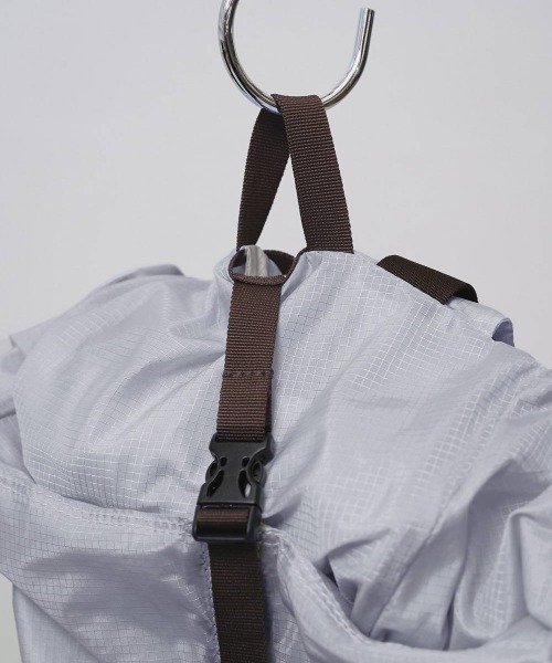 TODAYFUL（トゥデイフル）の「【WEB限定】[TODAYFUL/トゥデイフル] ユースフル シアーバックパック（バックパック/リュック・レディース・ブルー系その他/ブラック・F）」の19枚目の写真