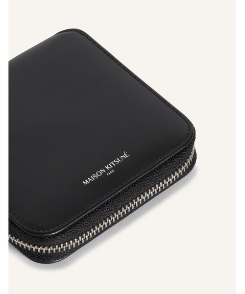 Maison Kitsune(メゾンキツネ)の「MAISON KITSUNE WALLET(財布・メンズ・ブラック・U)」の4枚目の写真