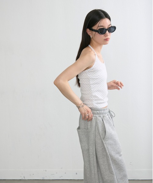 NUJOH(ヌゾ)の「Dot Halter Sleeveless Top / ドットホルターネックノースリーブトップス(タンクトップ・レディース・グレー/アイボリー/ブラック・FREE)」の16枚目の写真