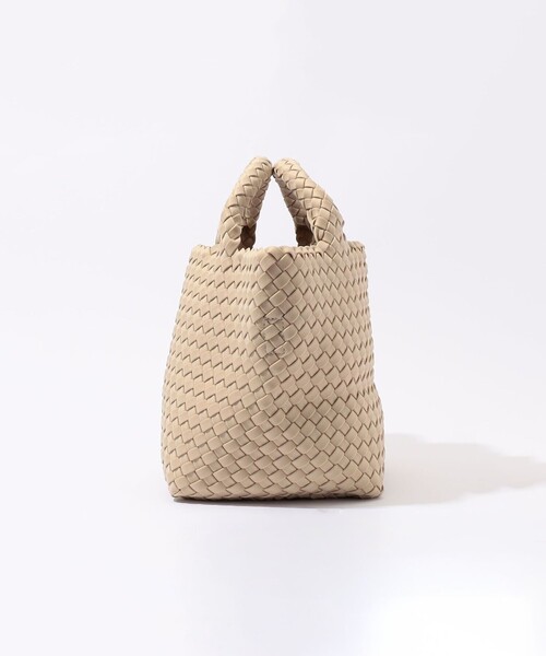 NAGHEDI(ナゲディ)の「NAGHEDI St. Barths Small Tote(トートバッグ・レディース・ライトベージュ/ダークブラウン/ブラック・FREE)」の13枚目の写真