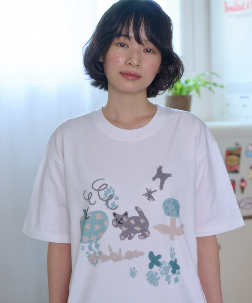 ambler(エムブラー)の「グリーンアップル グラフィック半袖Tシャツ AS1313 (ホワイト)(Tシャツ/カットソー・レディース・その他・SMALL/MEDIUM)」の3枚目の写真