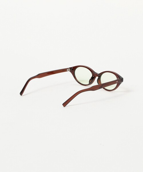 BEAMS(ビームス)の「モード サングラス(ネックレス・メンズ・ブラウン/ブラック・ONE SIZE)」の9枚目の写真