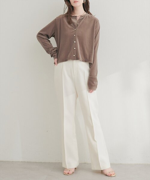 natural couture（ナチュラルクチュール）の「クルーネックベロアカーデ（カーディガン/ボレロ・レディース・ピンク/ブラック/チャコールグレー/ブラウン/ネイビー/アイボリー/グレイッシュベージュ・FREE）」の8枚目の写真