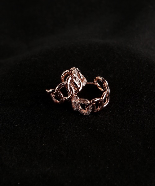 MIMILINE(ミミライン)の「チェーン×ビジューフープミニピアス(ピアス(両耳用)・レディース・シルバー/ピンクゴールド・FREE)」の8枚目の写真