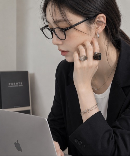 NOLITA LABORATORY(ノリータラボラトリー)の「【 NOLITA / ノリータ 】4点セット ボリューム アクリル リング(リング・レディース・ブラック・FREE)」の6枚目の写真