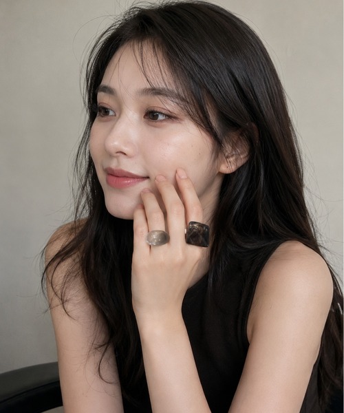 NOLITA LABORATORY(ノリータラボラトリー)の「【 NOLITA / ノリータ 】4点セット ボリューム アクリル リング(リング・レディース・ブラック・FREE)」の9枚目の写真