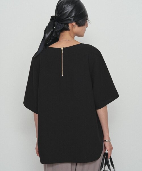 LOUNGEDRESS（ラウンジドレス）の「《気楽に着られて上品に決まる/体型カバー》Tブラウス（シャツ/ブラウス・レディース・ブラック/オフホワイト・FREE）」の7枚目の写真